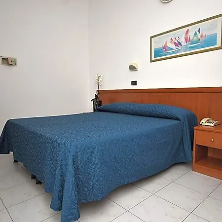 Eden Hotel